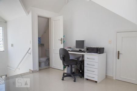 Casa de condomínio para alugar com 268m², 5 quartos e 2 vagasSótão