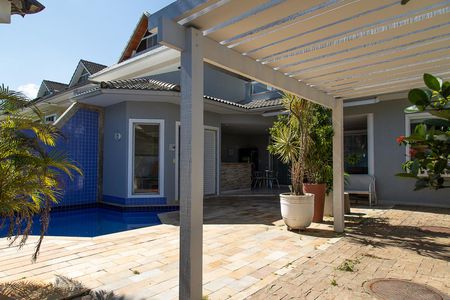 Casa de condomínio para alugar com 268m², 5 quartos e 2 vagasGaragem