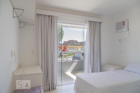 Casa de condomínio para alugar com 268m², 5 quartos e 2 vagasSuíte 2