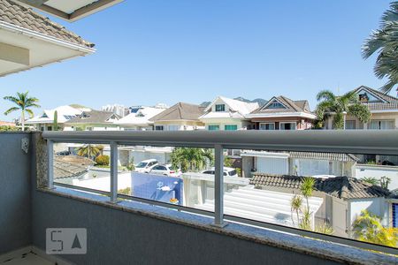 Casa de condomínio para alugar com 268m², 5 quartos e 2 vagasVaranda da Suíte 1