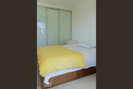 Casa de condomínio para alugar com 268m², 5 quartos e 2 vagasSuíte 1