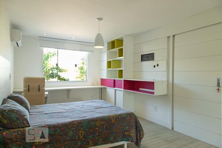 Casa de condomínio para alugar com 268m², 5 quartos e 2 vagasQuarto 1