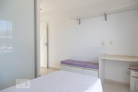 Casa de condomínio para alugar com 268m², 5 quartos e 2 vagasSuíte 2