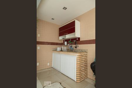 Casa de condomínio para alugar com 268m², 5 quartos e 2 vagasÁrea Externa