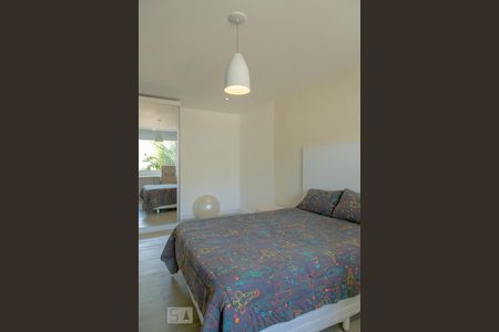 Casa de condomínio para alugar com 268m², 5 quartos e 2 vagasQuarto 1