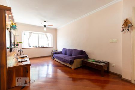 Sala de casa à venda com 3 quartos, 250m² em Vila Morse, São Paulo