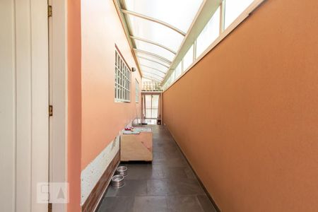 Casa à venda com 250m², 3 quartos e 3 vagasQuintal