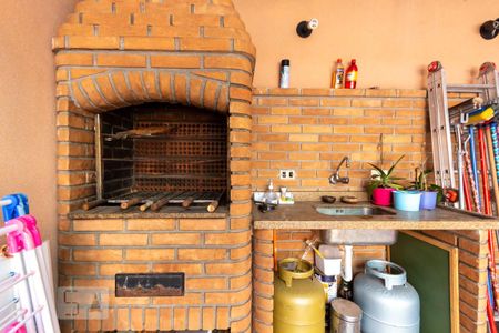 Casa à venda com 250m², 3 quartos e 3 vagasChurrasqueira