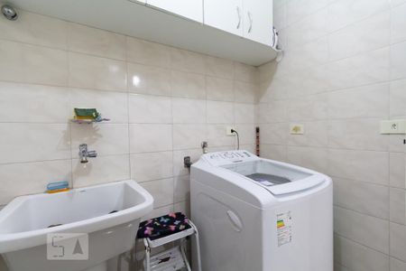 Casa à venda com 250m², 3 quartos e 3 vagasÁrea de serviço