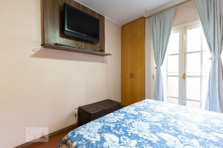 Casa à venda com 250m², 3 quartos e 3 vagasSuíte