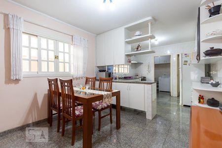Sala de jantar de casa à venda com 3 quartos, 250m² em Vila Morse, São Paulo