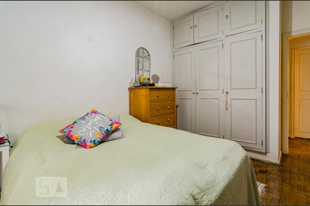 Apartamento à venda com 236m², 4 quartos e 2 vagas Apartamento à venda com 236m², 4 quartos e 2 vagasQuarto 2