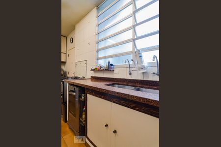 Apartamento à venda com 236m², 4 quartos e 2 vagas Apartamento à venda com 236m², 4 quartos e 2 vagasCozinha
