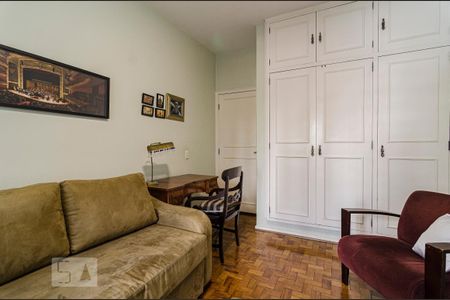 Apartamento à venda com 236m², 4 quartos e 2 vagas Apartamento à venda com 236m², 4 quartos e 2 vagasquarto 1