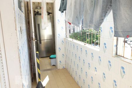 Apartamento para alugar com 130m², 3 quartos e sem vagaArea de serviço