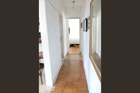 Apartamento para alugar com 130m², 3 quartos e sem vagaCorredor