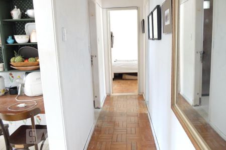 Apartamento para alugar com 130m², 3 quartos e sem vagaCorredor