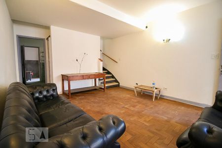 Sala de casa para alugar com 2 quartos, 120m² em Chácara Santo Antônio (zona Sul), São Paulo