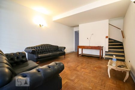 Sala de casa para alugar com 2 quartos, 120m² em Chácara Santo Antônio (zona Sul), São Paulo