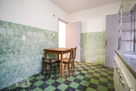 Casa para alugar com 120m², 2 quartos e 1 vagaCozinha