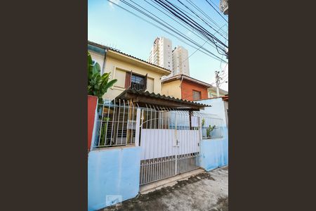 Casa para alugar com 120m², 2 quartos e 1 vagaFachada