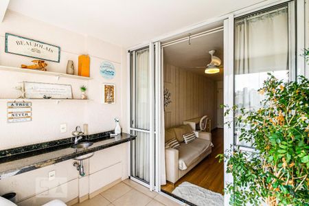 Apartamento à venda com 60m², 2 quartos e 1 vagaVaranda