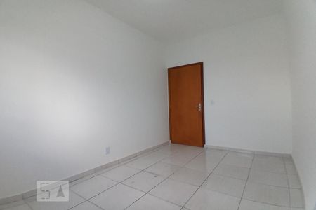 Quarto de kitnet/studio para alugar com 1 quarto, 45m² em Samambaia Sul (samambaia), Brasília