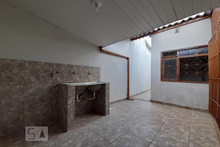 Casa para alugar com 90m², 2 quartos e 1 vaga Casa para alugar com 90m², 2 quartos e 1 vagaÁrea de Serviço