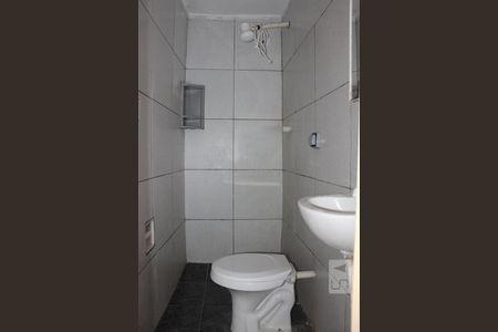 Casa para alugar com 90m², 2 quartos e 1 vagaBanheiro de Serviço