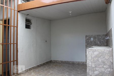 Casa para alugar com 90m², 2 quartos e 1 vagaÁrea de Serviço