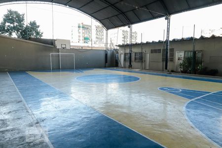 Apartamento à venda com 76m², 2 quartos e 1 vaga Apartamento à venda com 76m², 2 quartos e 1 vagaQuadra