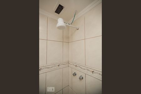 Apartamento à venda com 76m², 2 quartos e 1 vaga Apartamento à venda com 76m², 2 quartos e 1 vagaBanheiro