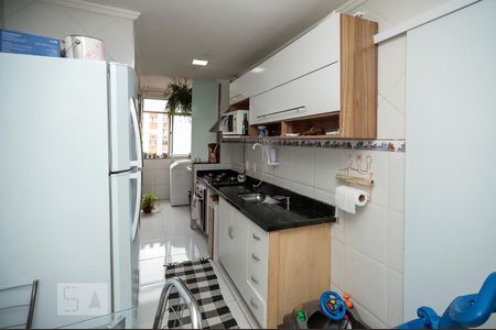 Apartamento à venda com 76m², 2 quartos e 1 vaga Apartamento à venda com 76m², 2 quartos e 1 vagaCozinha