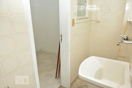Apartamento à venda com 100m², 3 quartos e 2 vagasDetalhe da area de serviço
