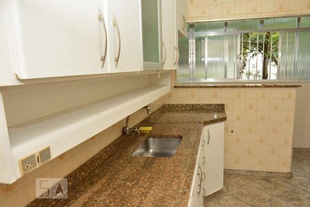Apartamento à venda com 100m², 3 quartos e 2 vagasCozinha