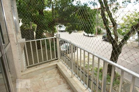 Apartamento à venda com 100m², 3 quartos e 2 vagasVista da Sacada