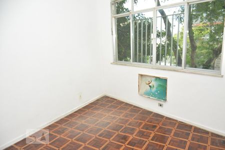 Apartamento à venda com 100m², 3 quartos e 2 vagasQuarto 2