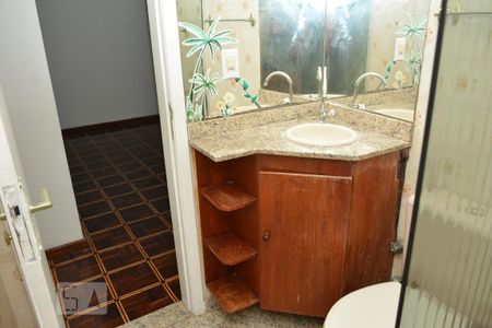 Apartamento à venda com 100m², 3 quartos e 2 vagasBanheiro 2