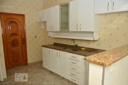 Apartamento à venda com 100m², 3 quartos e 2 vagasCozinha