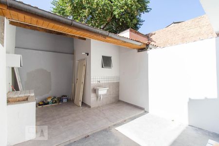 Casa à venda com 140m², 3 quartos e 1 vagaÁrea de Serviço