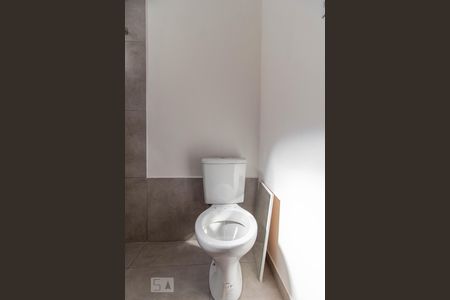 Casa à venda com 140m², 3 quartos e 1 vagaBanheiro