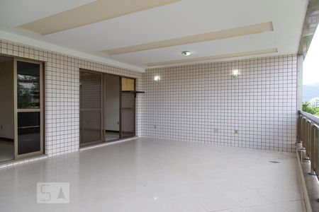 Varanda  de apartamento para alugar com 3 quartos, 134m² em Recreio dos Bandeirantes, Rio de Janeiro