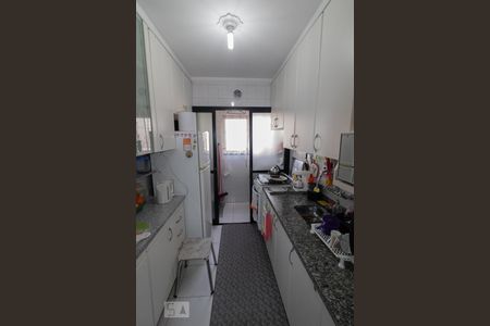 Apartamento à venda com 55m², 2 quartos e 1 vaga Apartamento à venda com 55m², 2 quartos e 1 vagaCozinha