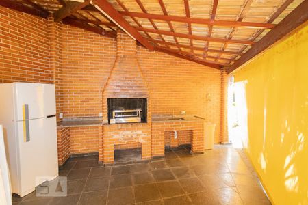 Apartamento à venda com 55m², 2 quartos e 1 vaga Apartamento à venda com 55m², 2 quartos e 1 vagaÁrea comum - Churrasqueira