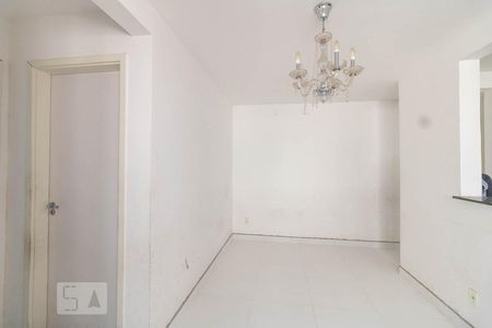 Sala de apartamento para alugar com 2 quartos, 46m² em Vila Homero Thon, Santo André