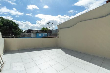 Casa à venda com 185m², 3 quartos e 2 vagasVarando do quarto 1