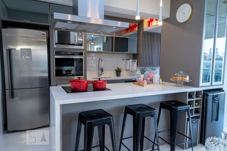 Apartamento para alugar com 76m², 2 quartos e 2 vagasCozinha