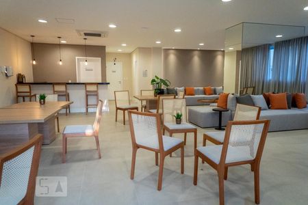 Apartamento para alugar com 76m², 2 quartos e 2 vagasÁrea comum - Salão de festas