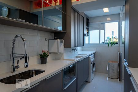 Apartamento para alugar com 76m², 2 quartos e 2 vagasCozinha