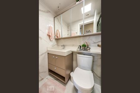 Apartamento para alugar com 76m², 2 quartos e 2 vagasBanheiro da Suíte